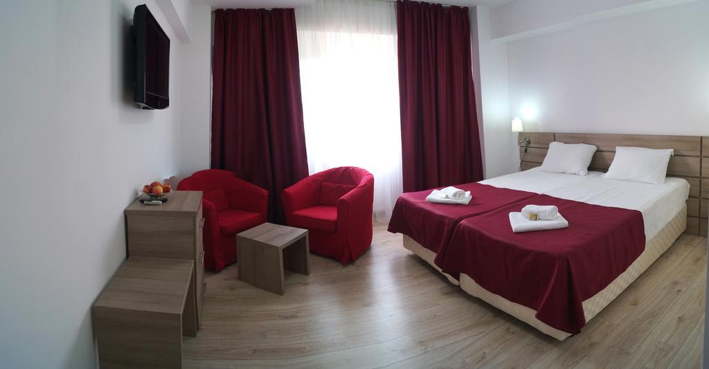 Hotel Otopeni Cameră foto