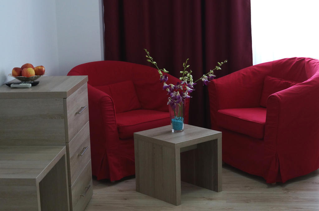 Hotel Otopeni Cameră foto